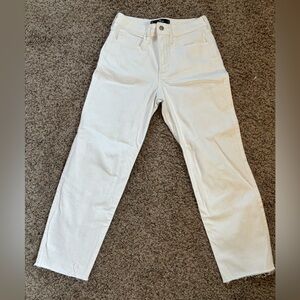 White Hollister Ultra High-Rise Vintage Straight Les Jeans